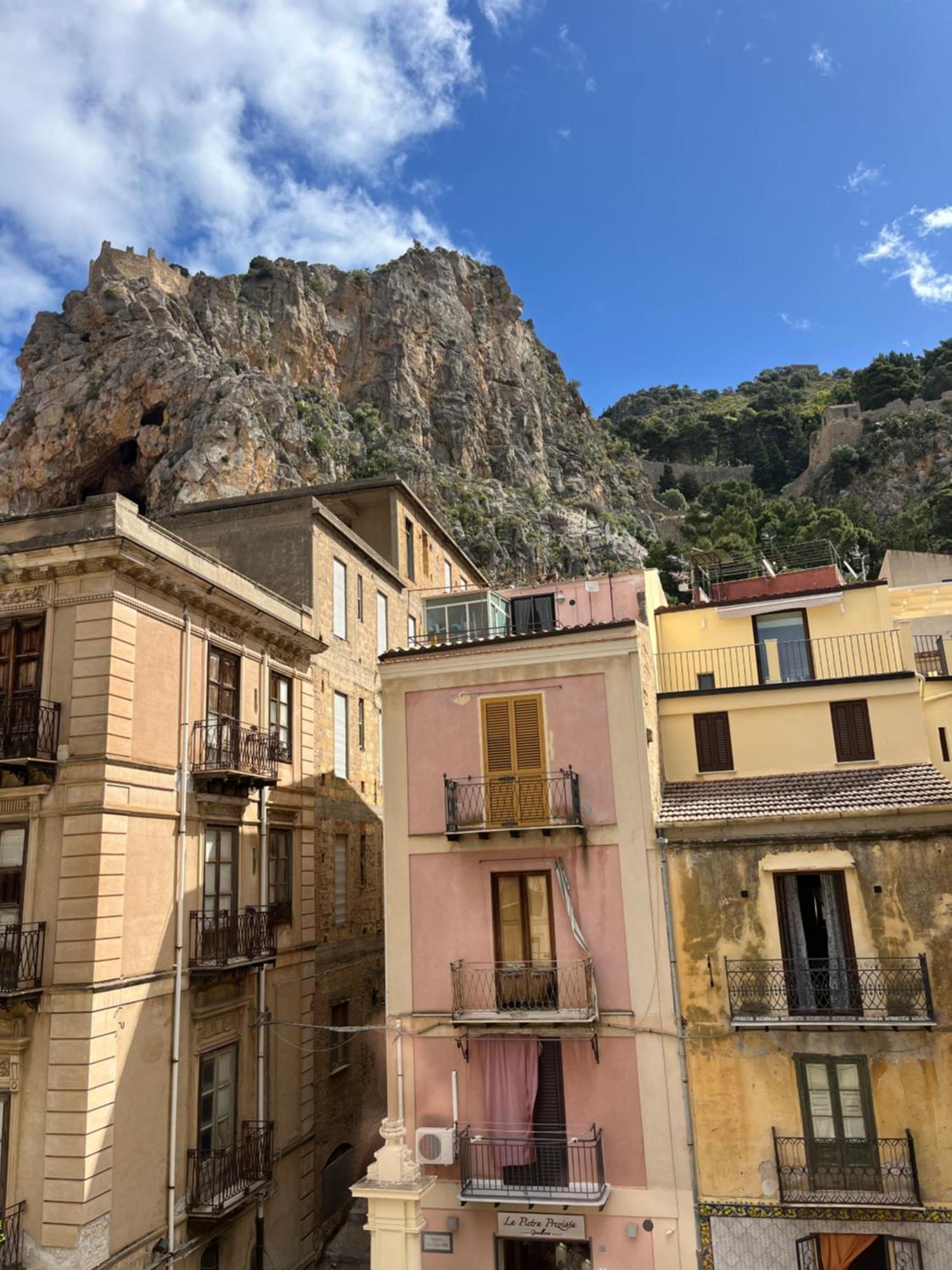 Window On The Sunset Apartment Cefalu Exterior photo